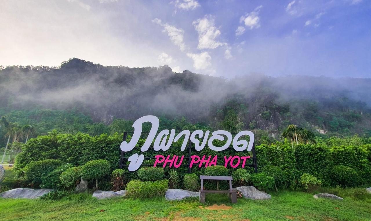 Phuphayot Resort Trang Eksteriør bilde