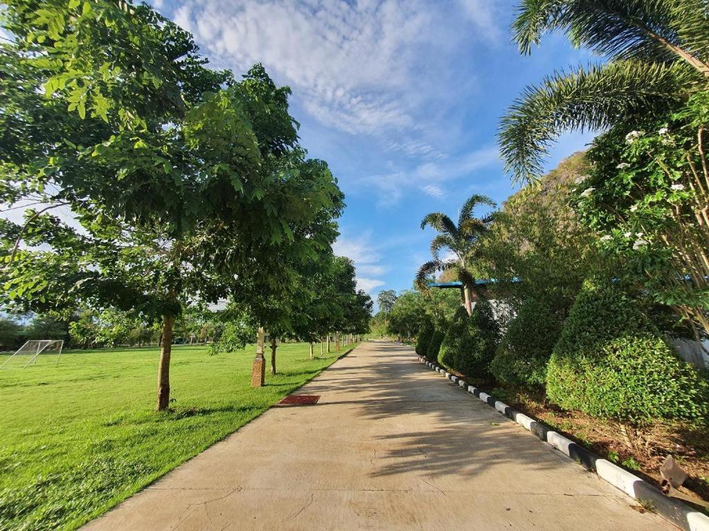 Phuphayot Resort Trang Eksteriør bilde