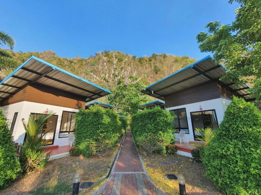 Phuphayot Resort Trang Eksteriør bilde